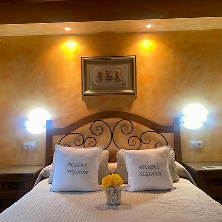 Hostal Segovia Adults Only Hotel Luaran gambar