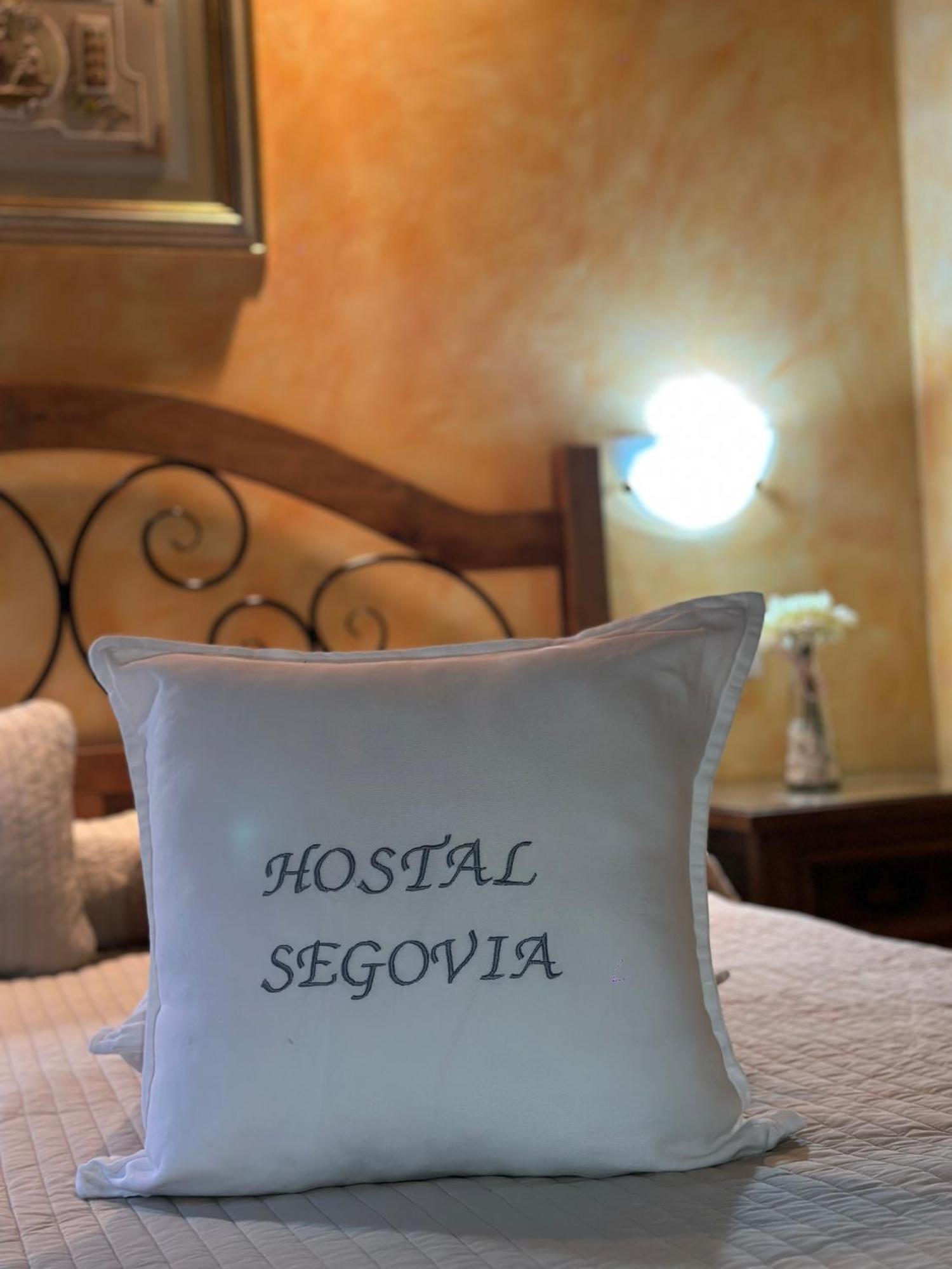 Hostal Segovia Adults Only Hotel Luaran gambar