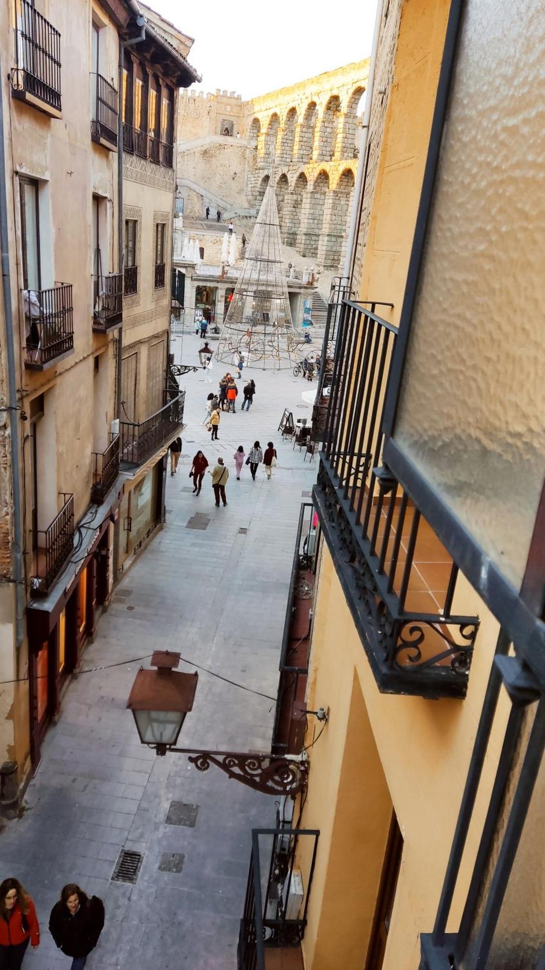 Hostal Segovia Adults Only Luaran gambar