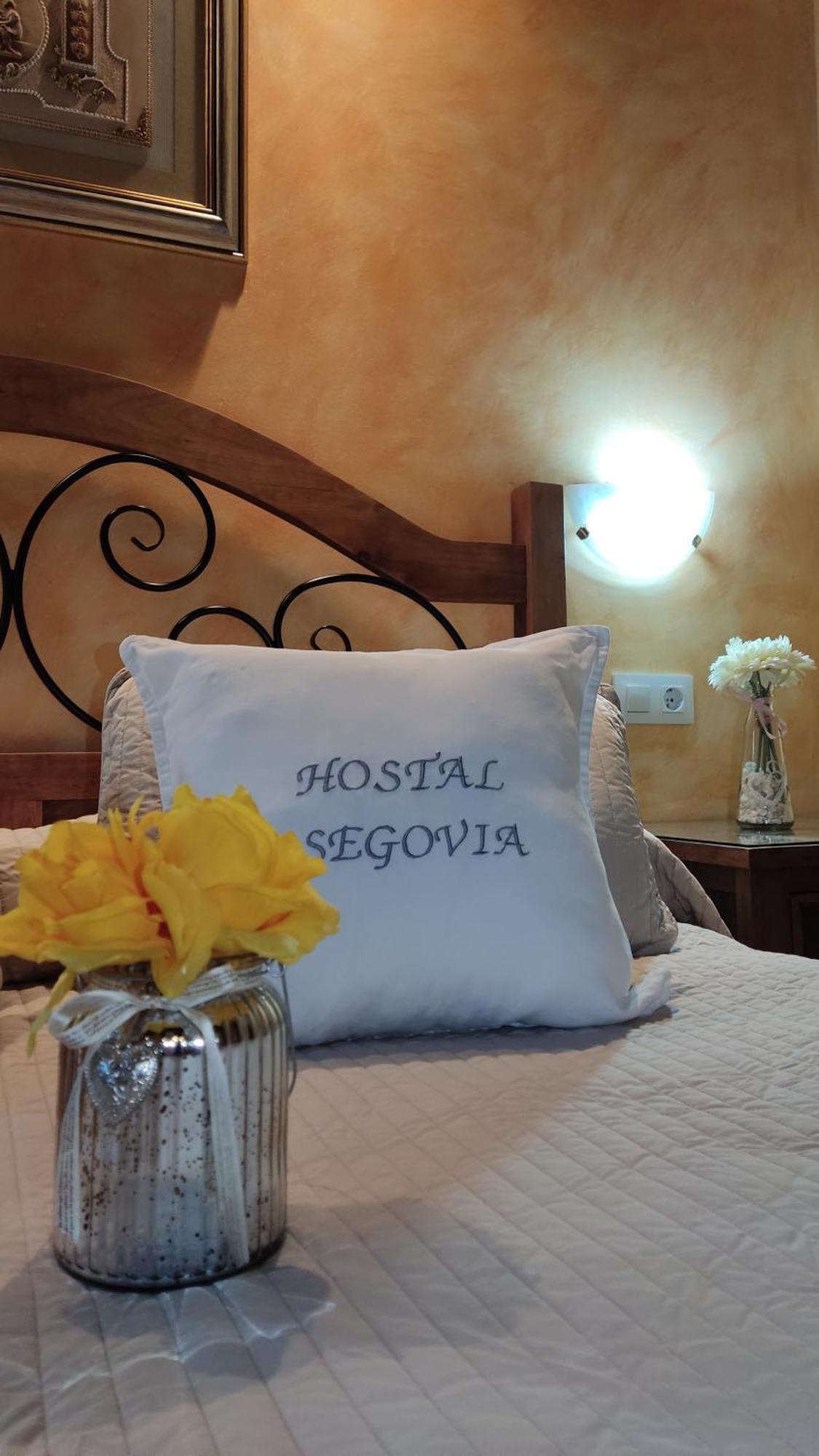 Hostal Segovia Adults Only Hotel Bilik gambar