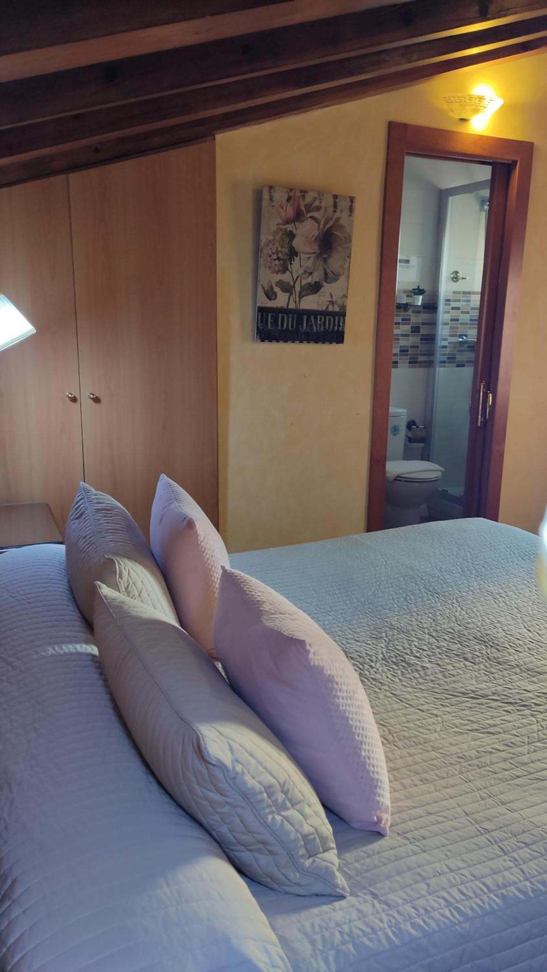 Hostal Segovia Adults Only Hotel Bilik gambar