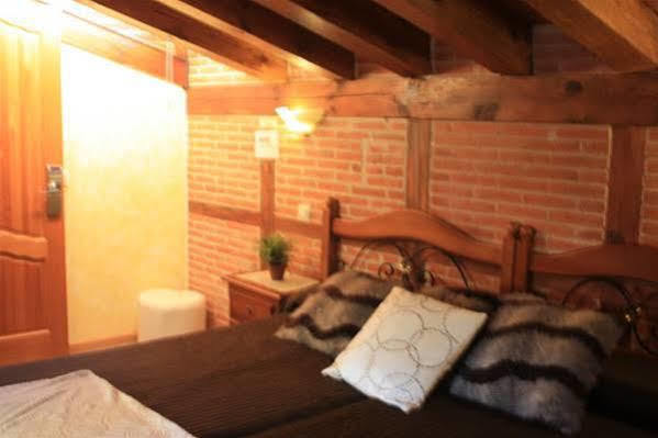 Hostal Segovia Adults Only Hotel Luaran gambar