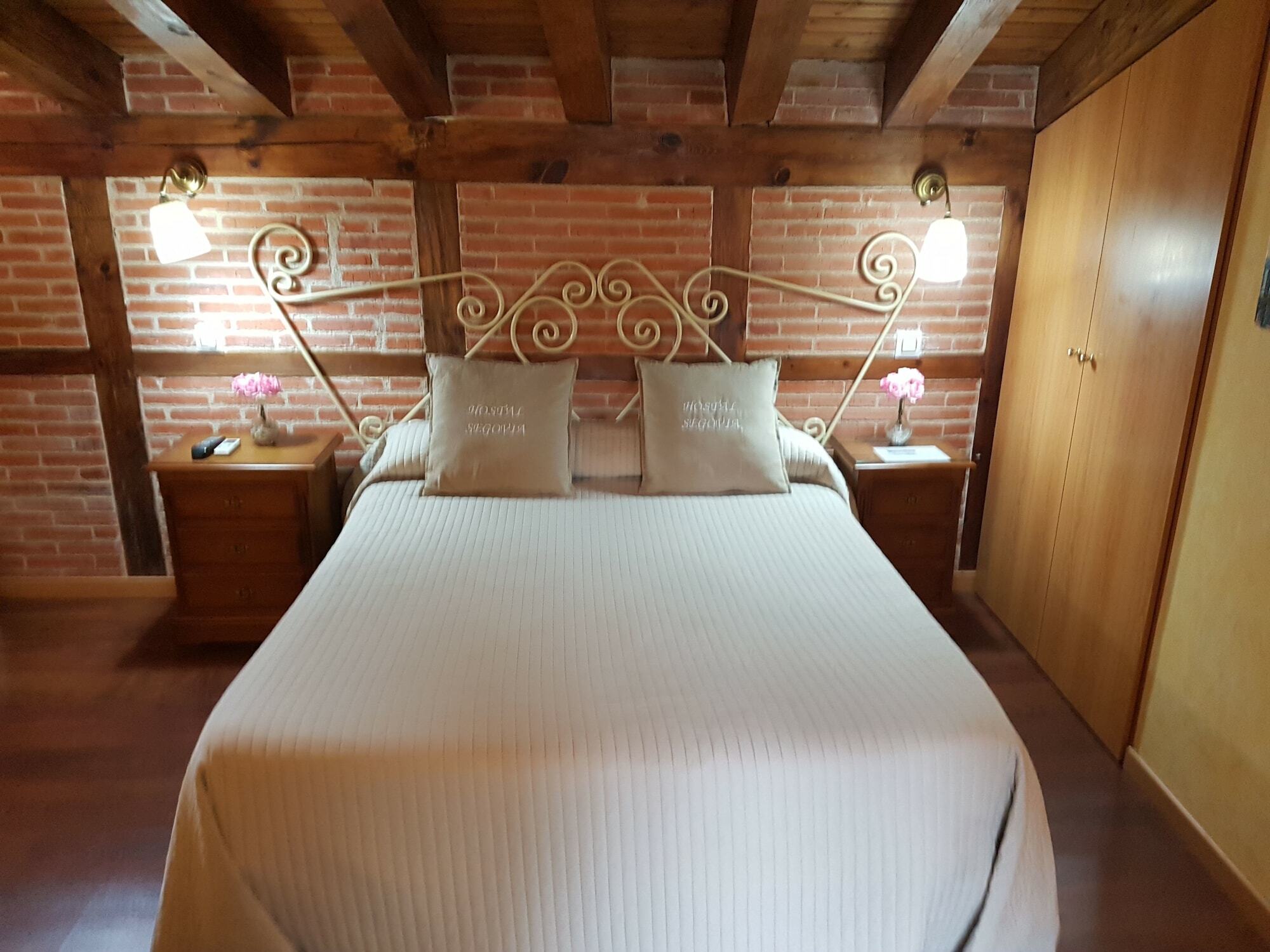 Hostal Segovia Adults Only Hotel Luaran gambar